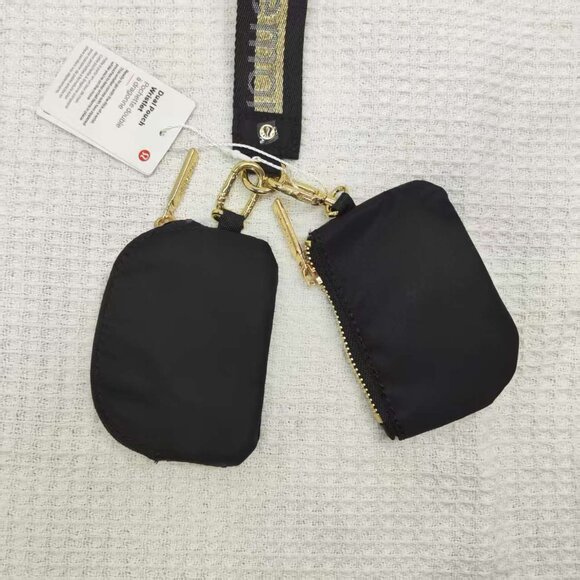 Lululemon Everywhere Crossbody Belt Bag Wordmark Black and Gold Logo - Picture 3 of 5